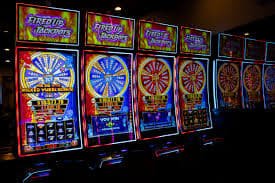 wgame live casino mobile phone baccarat ကစားနေသော မြန်မာ ကစားသမား